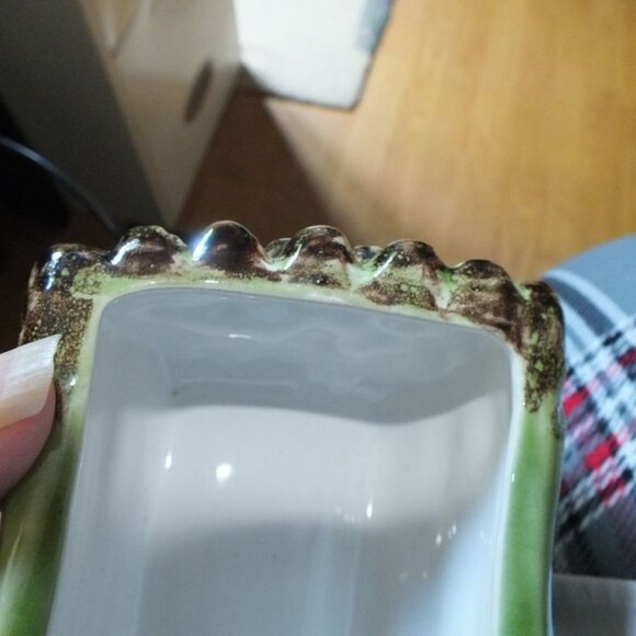 Majolica Asparagus Serving Dish by Bordallo Pinheiro - Picture 9 of 10